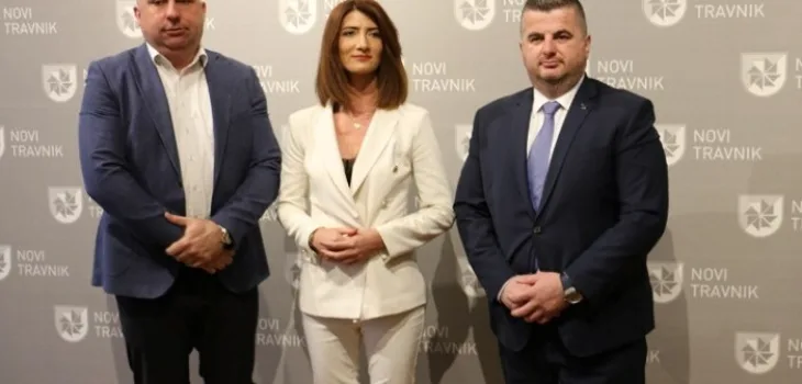 Denis Lasić   Andrijana Katić Stjepan Dujo