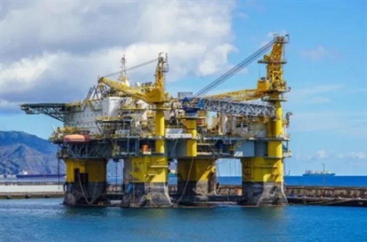 Nafta istrazivanje 400 400 p C 90