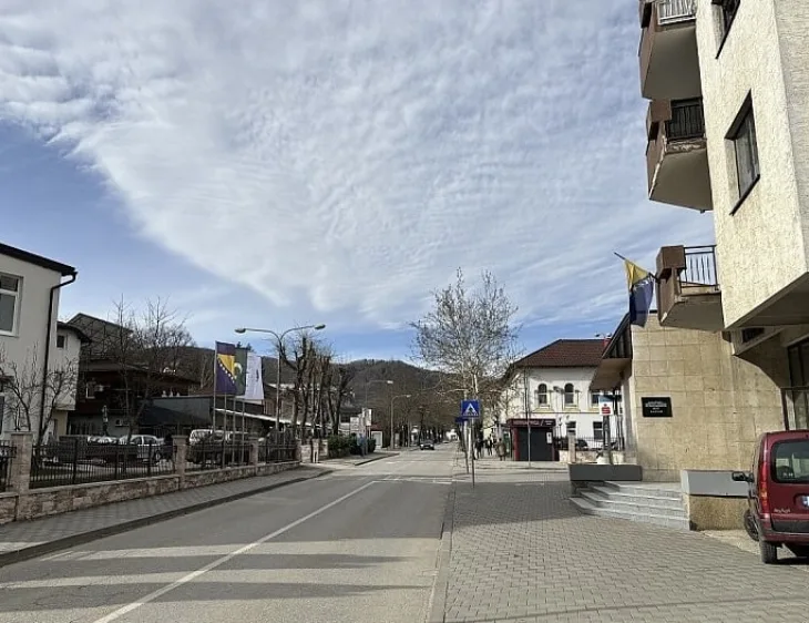 Kljuc/ Fena