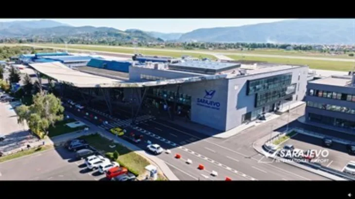 Aerodrom Sarajevo 400 400 p C 90