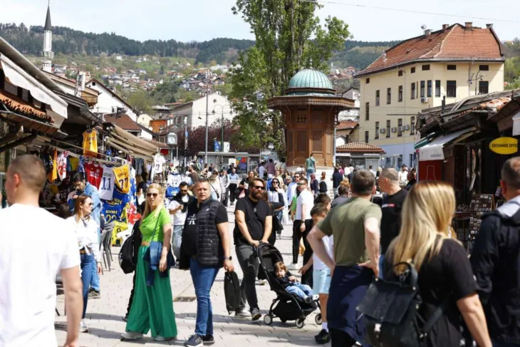 Turisti Sarajevo Bascarsija 05