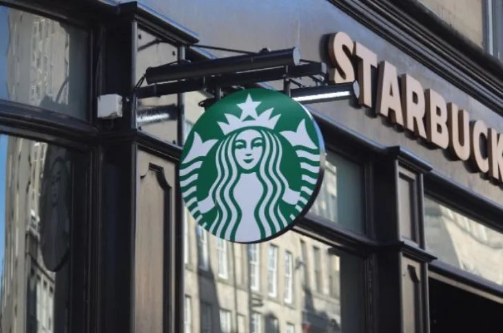Starbucks 760 520 p C 90