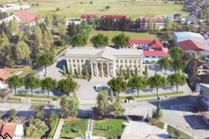 Sokolac Gradska kuca