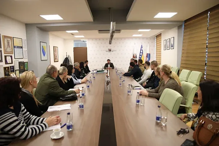Ilidza potpisani ugovori Podrska za 18 nezaposlenih osoba