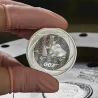 007 860x430