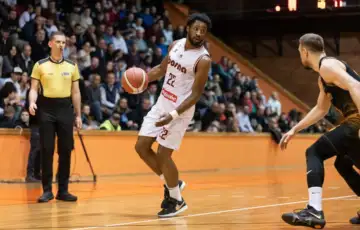 Dontay Caruthers 3 872x610