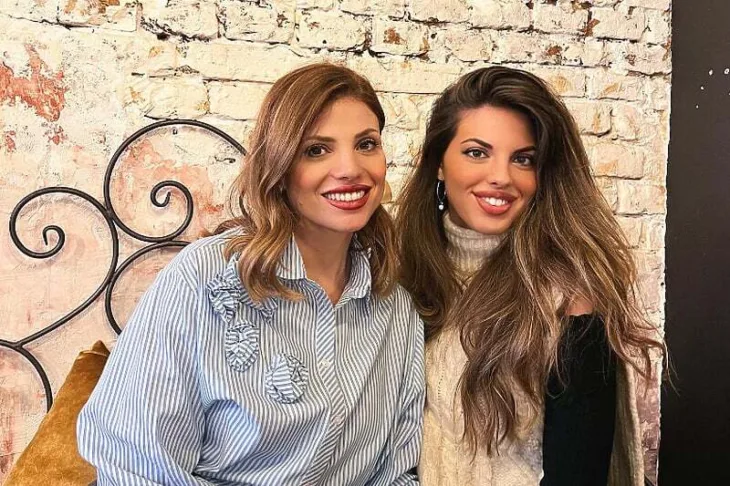 Lejla Filipović sa sestrom kcerkom instag