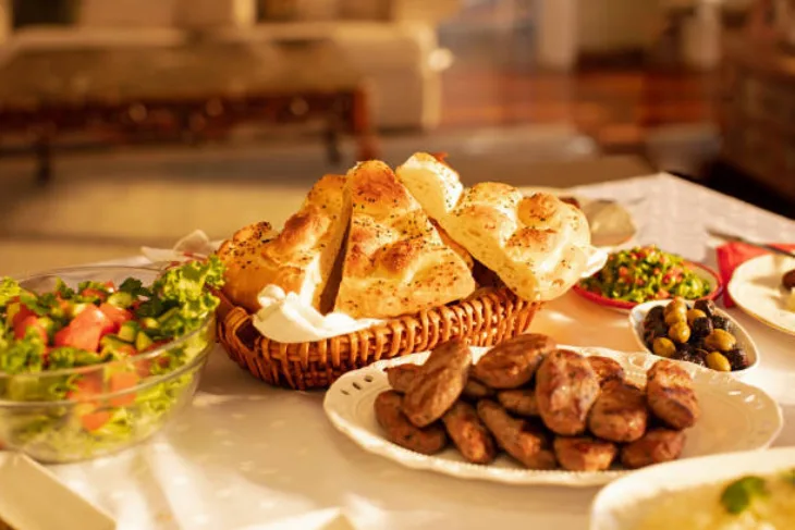 Iftar Istockphoto 1281769493 612x612
