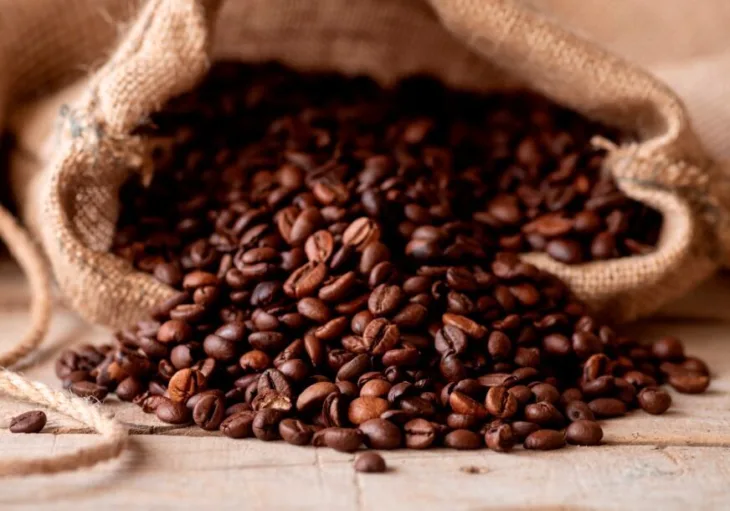 Kafa 872x610