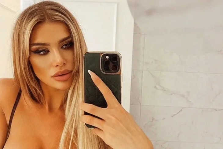 Pjevačica Ivana Nikolić foto insg