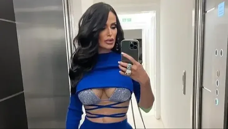 Pjevacica Indira Aradinovic 38 poznatija kao Indy