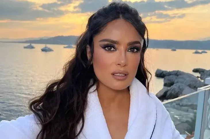 Salma Hayek instg
