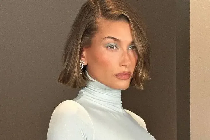 Hailey Bieber