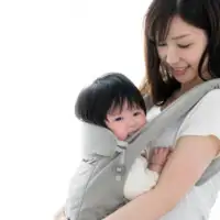 Japanka s bebom Shutterstock