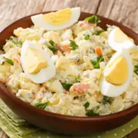 Salata shutterstock