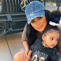 Emily Bustamante Bustamante,u objavi je napisala da je dugo čuvala ovu stranu svog života privatnom (Foto: Instagram)