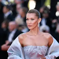 Bella Hadid Crveni tepih Cannes/ EPA-EFE