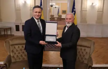 Dino Merlin Denis Becirovic 1