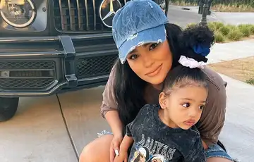 Emily Bustamante Bustamante,u objavi je napisala da je dugo čuvala ovu stranu svog života privatnom (Foto: Instagram)