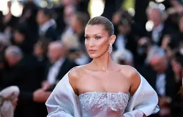 Bella Hadid Crveni tepih Cannes/ EPA-EFE