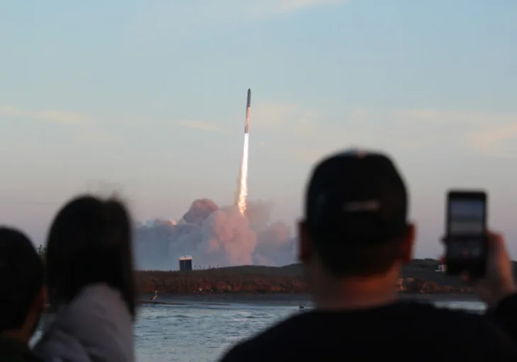 Space x scaled 872x610