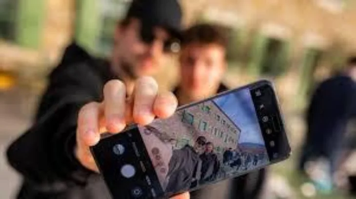 Telefon