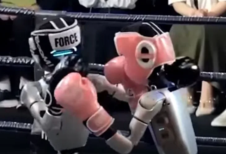 Boks mec robota