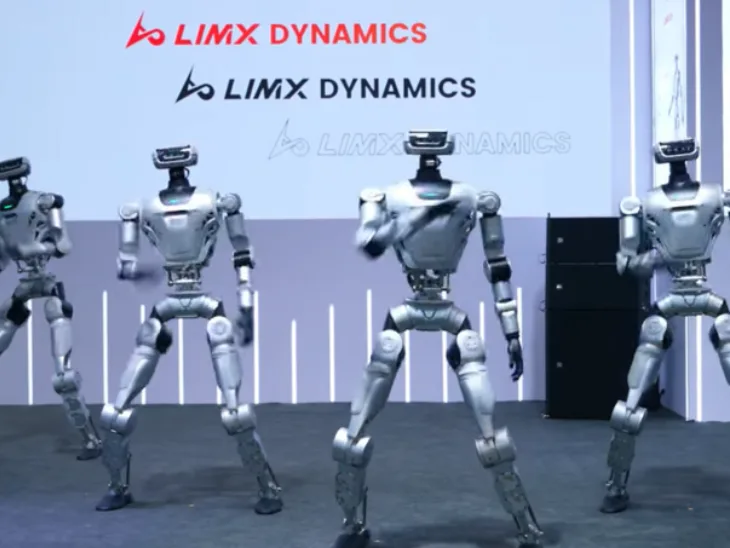 Roboti