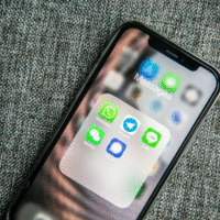 Whatsappunsplash 872x610