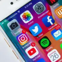 Drustvene mreze facebook instagram mobitel aplikacije 872x610