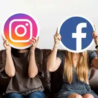 Instagram FB