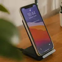 I Phone 15 Qi2