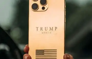 Trump telefon