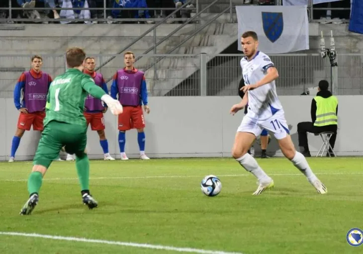 Edin Dzeko 1 872x610