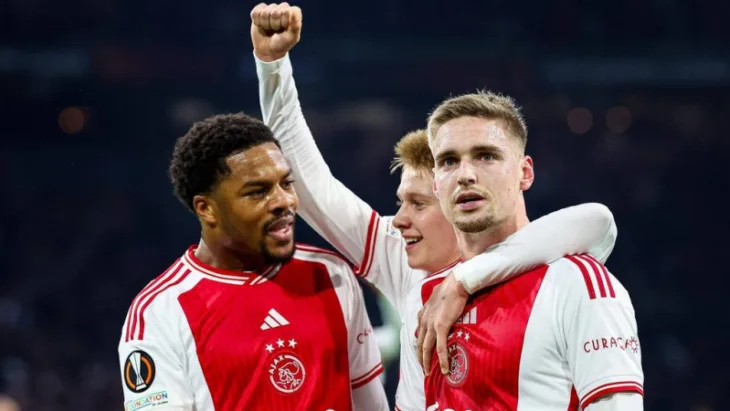 1412 Ajax