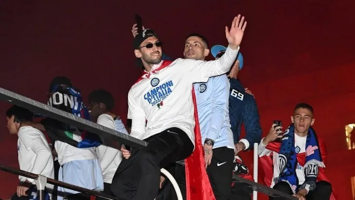 Hakan Calhanoglu Bayern