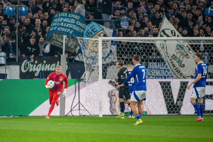 Loris Karius