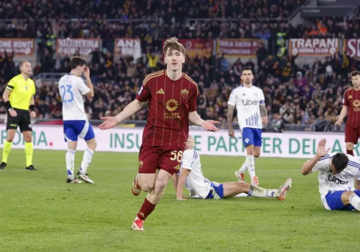 Roma komo