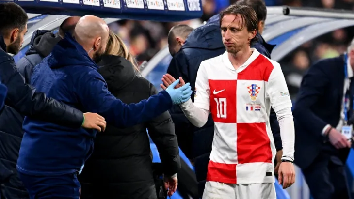 Nogometna reprezentacija Hrvatske Modric 03