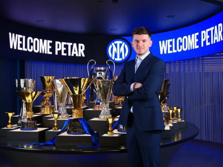 Petar susicc