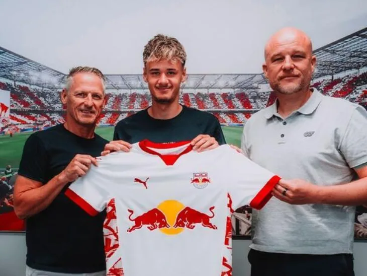 Kerim alajbegovic predstavljen u red bull salzburgu alalallala 68663e954b4e7