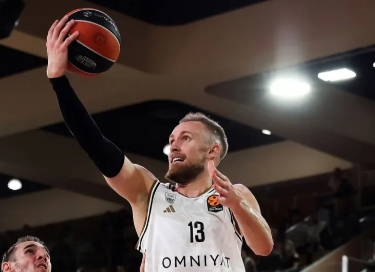 Dzanan Musa dubai