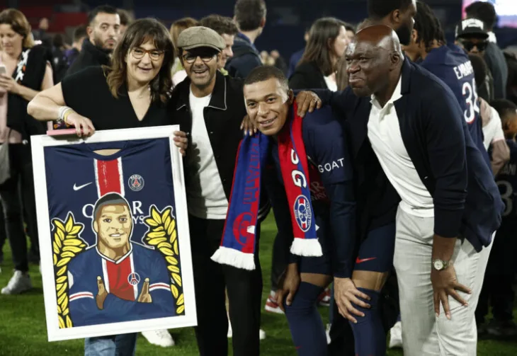 Kylian Mbappe s majkom