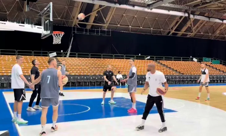 Kosarkasi Dubaija trenirali pred utakmicu sa Zvezdom zetra