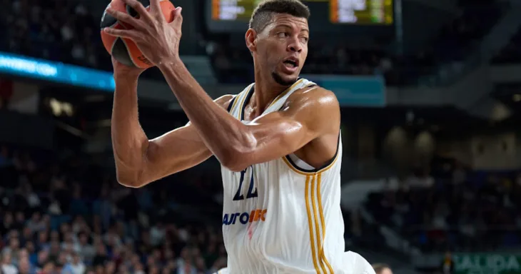 Walter Tavares