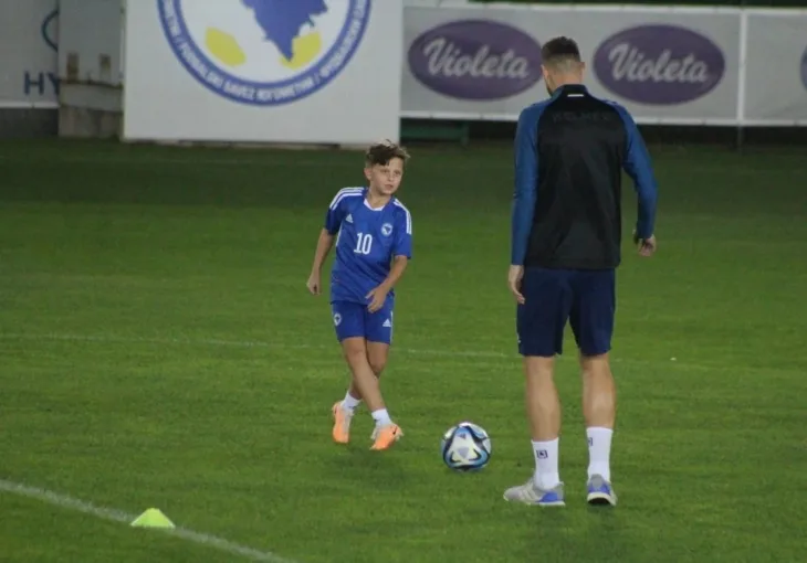 Miralem Pjanić i sin sportsport
