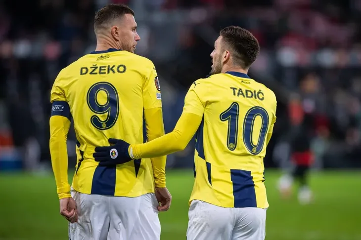 Edin Dzeko Dusan Tadic