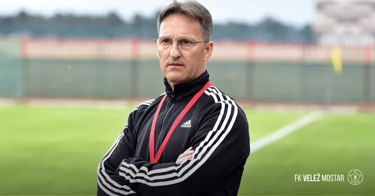 Vladimir Janković FK Velez predstavio novog trenera