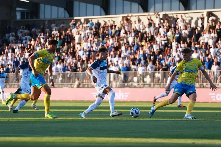 FK Zeljeznicar NK Koper
