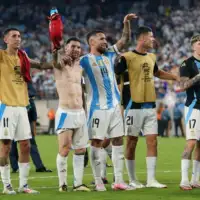 Argentina u finalu copa americe messi  X